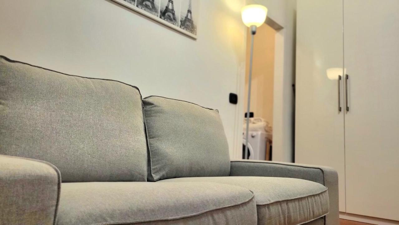 Appartamento Di Fronte All'Ospedale Modena Dış mekan fotoğraf